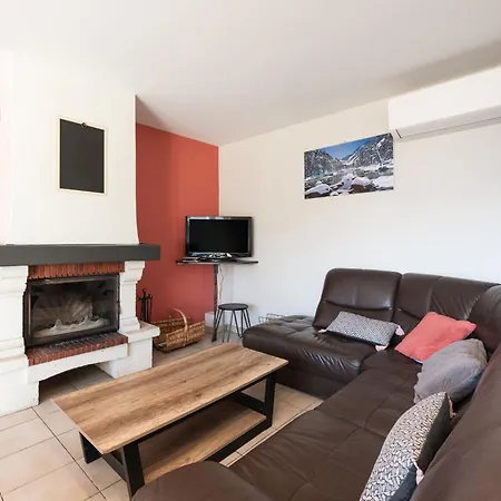 D'ayzi بيت للعطل *